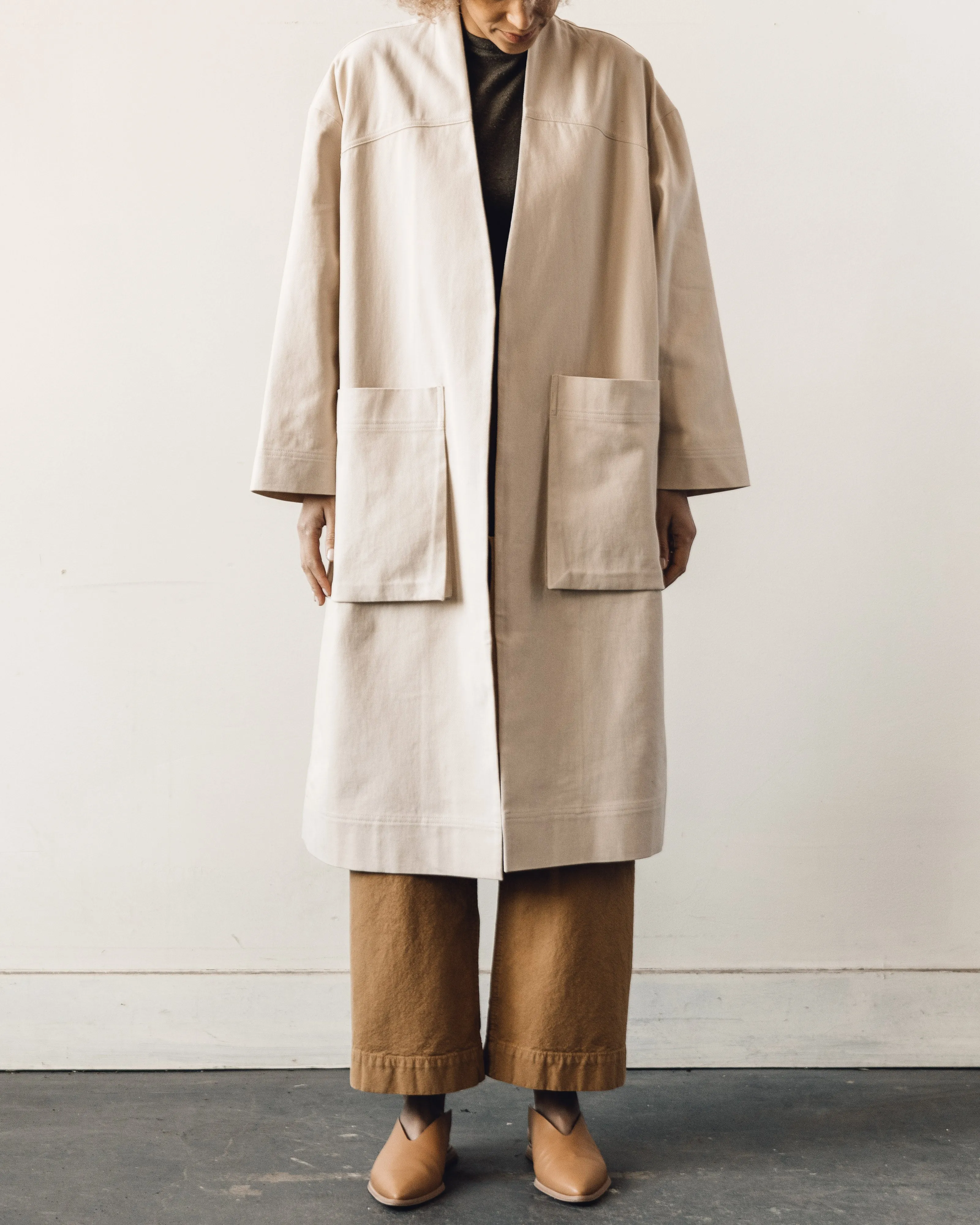 7115 Pockets Long Coat, Sand Beige