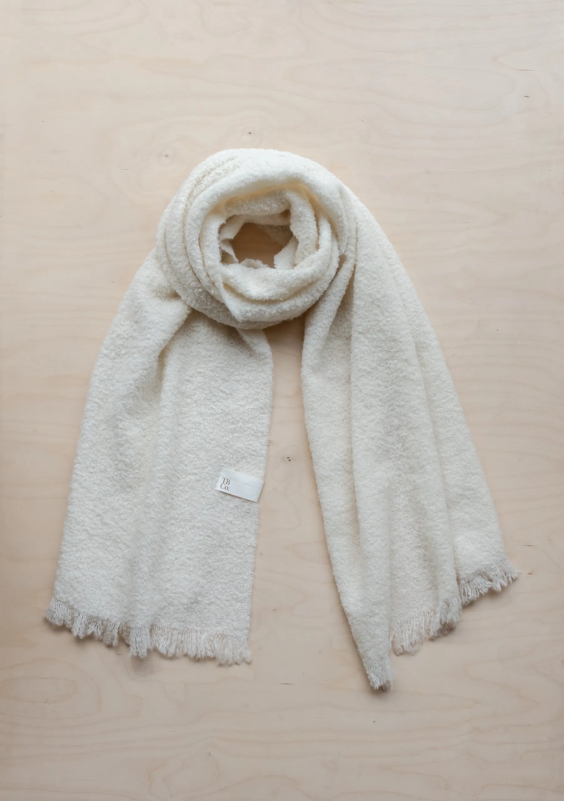 Alpaca Oversized Scarf in Cream