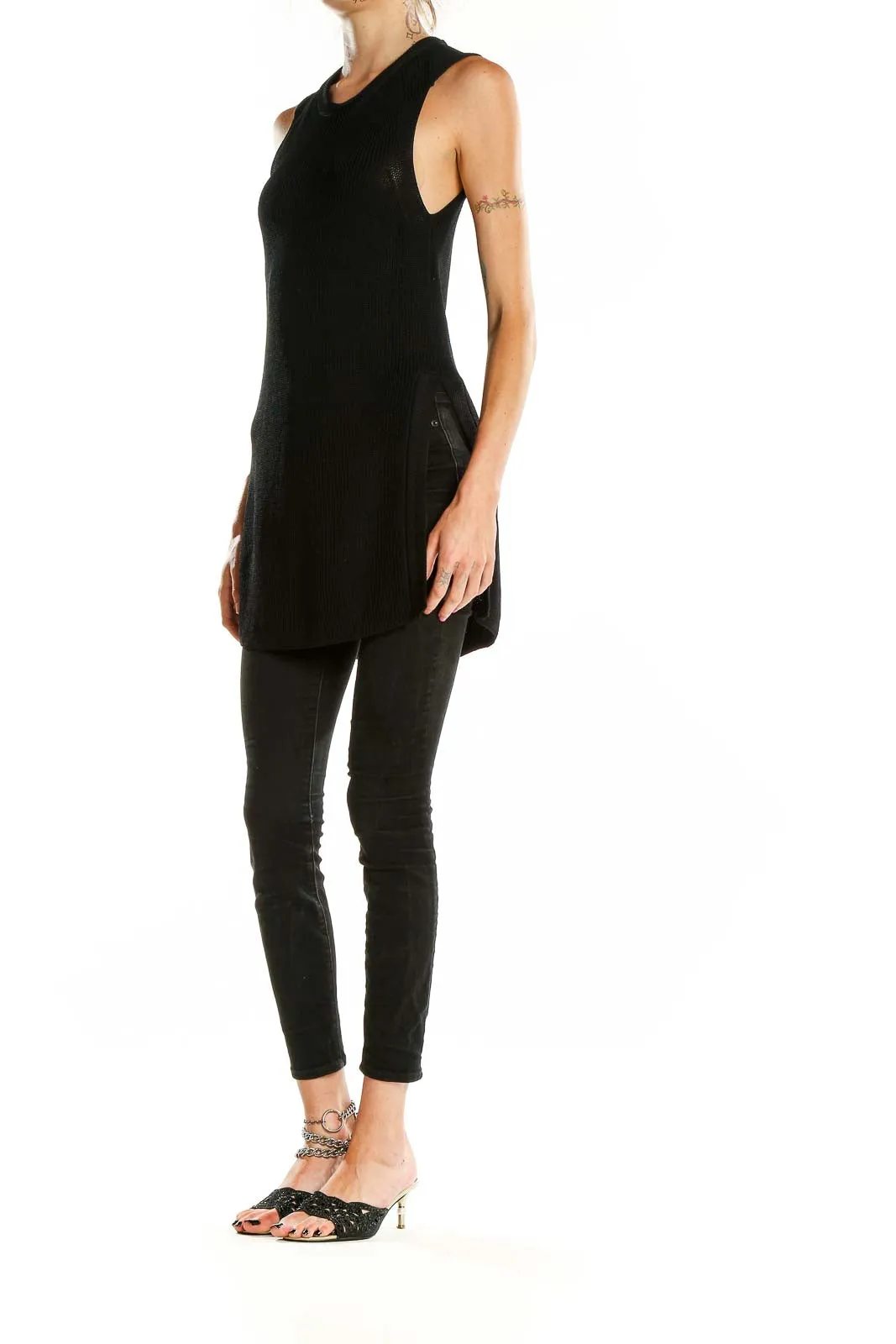 Black Sleeveless Knit Tunic Top