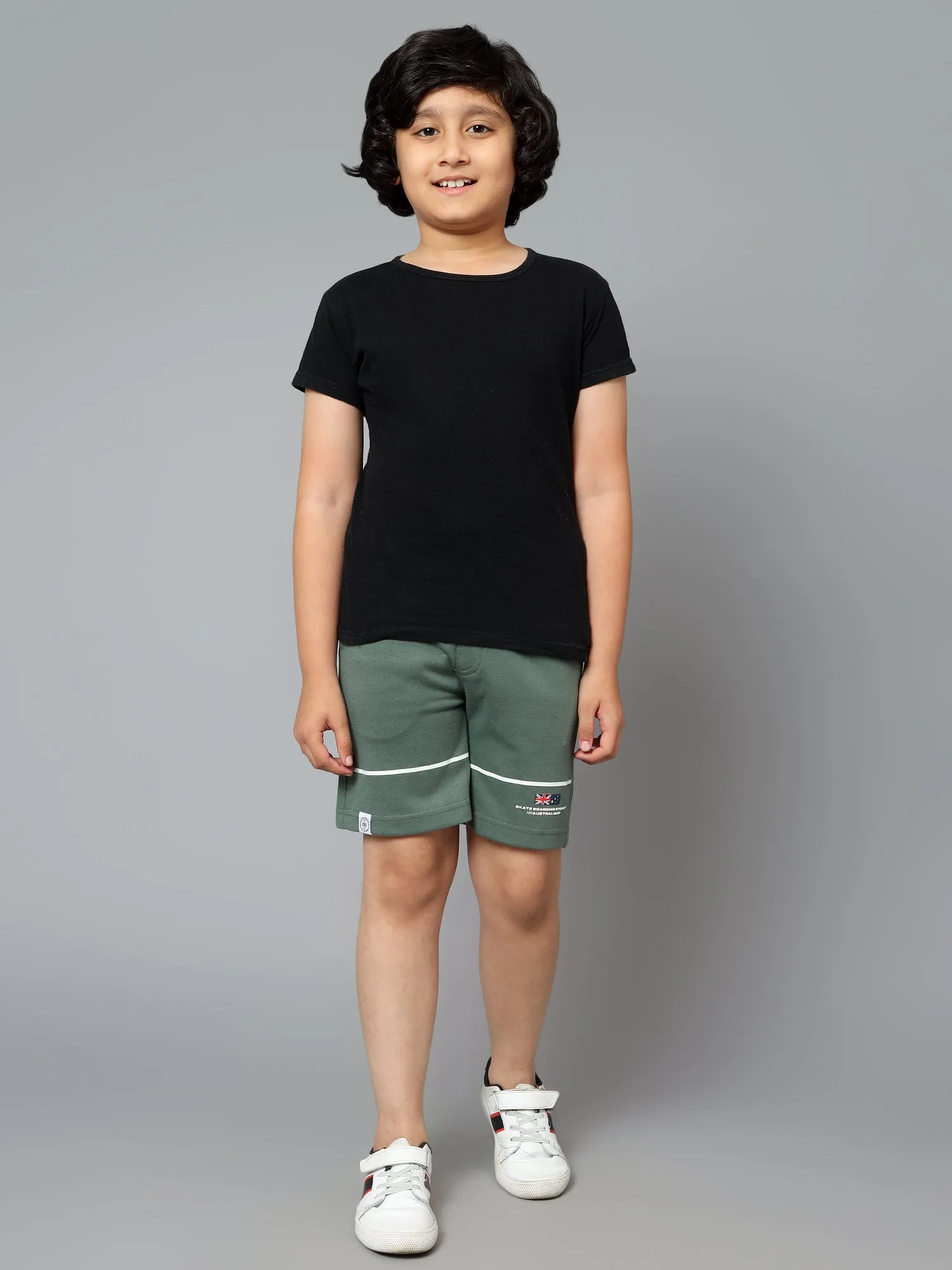 Boy's Green Printed Bermuda Shorts