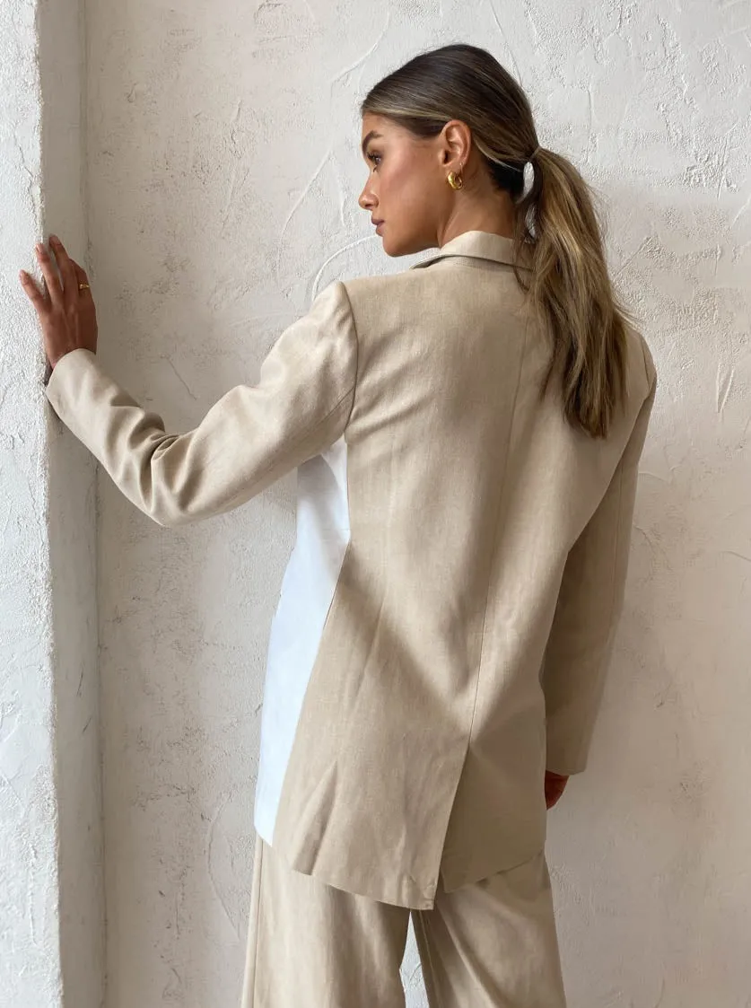 Sovere Divide Blazer in Vanilla Cream